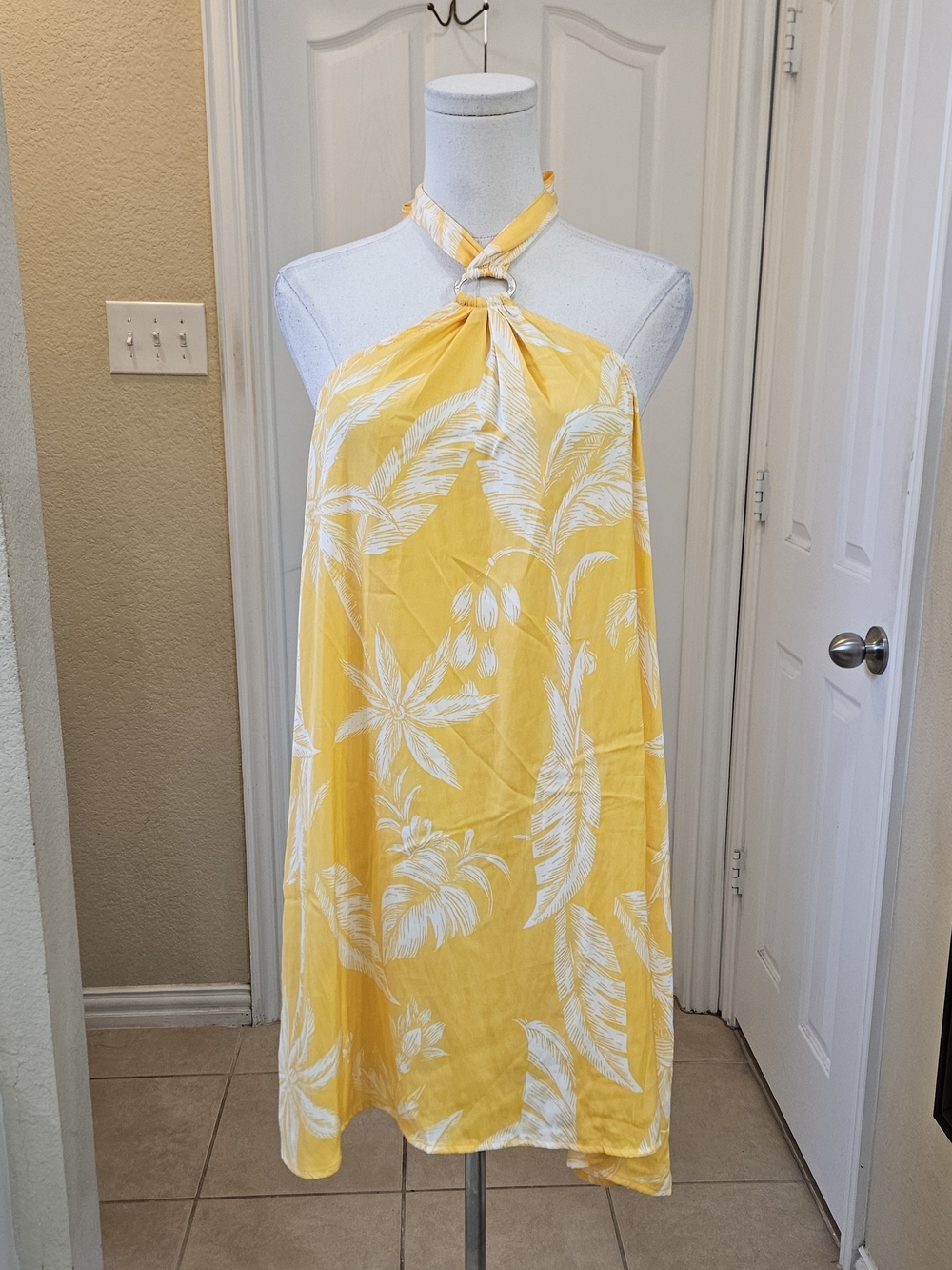 A New Day Women's Tropical Print Halter Mini Dress – Yellow/White | Size Small - Picture 3 of 10